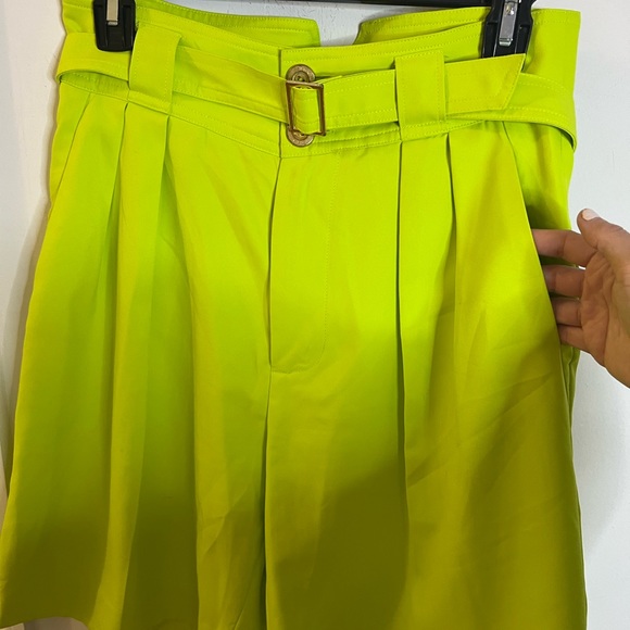 Simon Miller long length high rise tailored shorts with belt, lime green,size XS - Picture 5 of 11